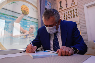 Точка притяжения фанатов водного поло — в Киришах