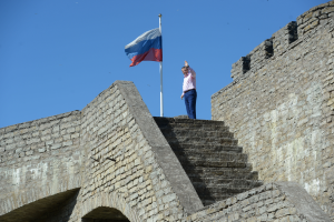 Александр Дрозденко посетил крепость в Ивангороде