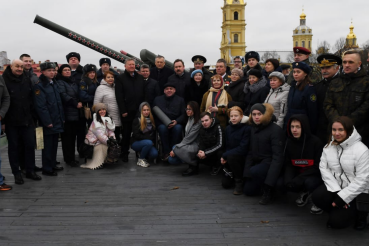 Памяти героев России