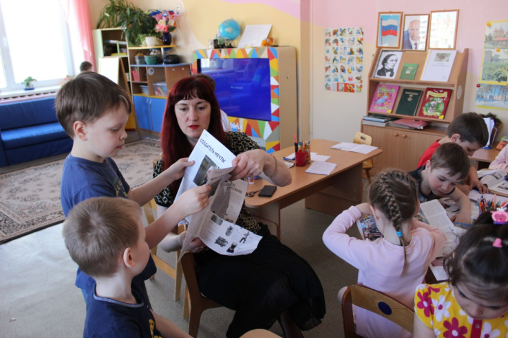 Эльвира Калиниченко из Соснового Бора стала «Воспитателем года»