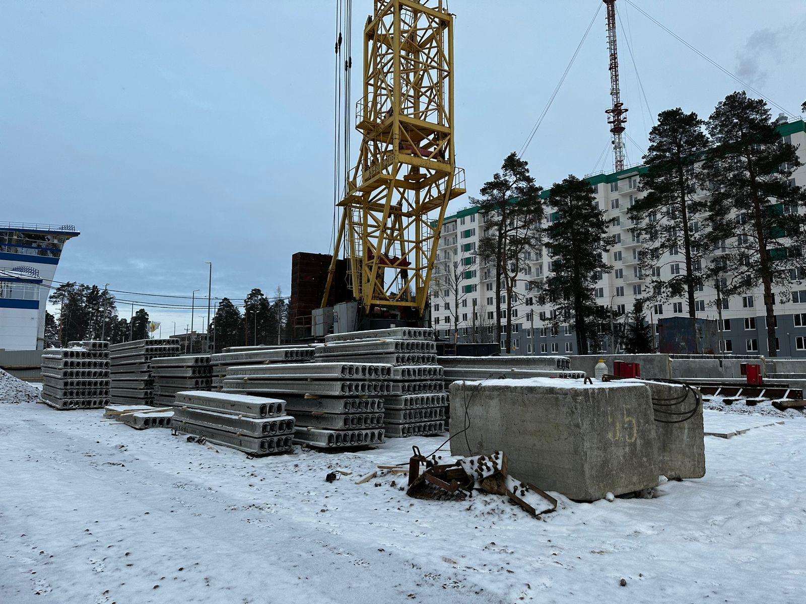 Ленобласть расселяет аварийное жилье